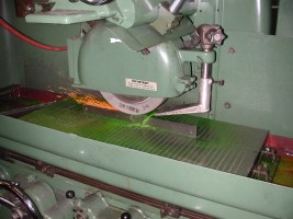 Grinding Machine
